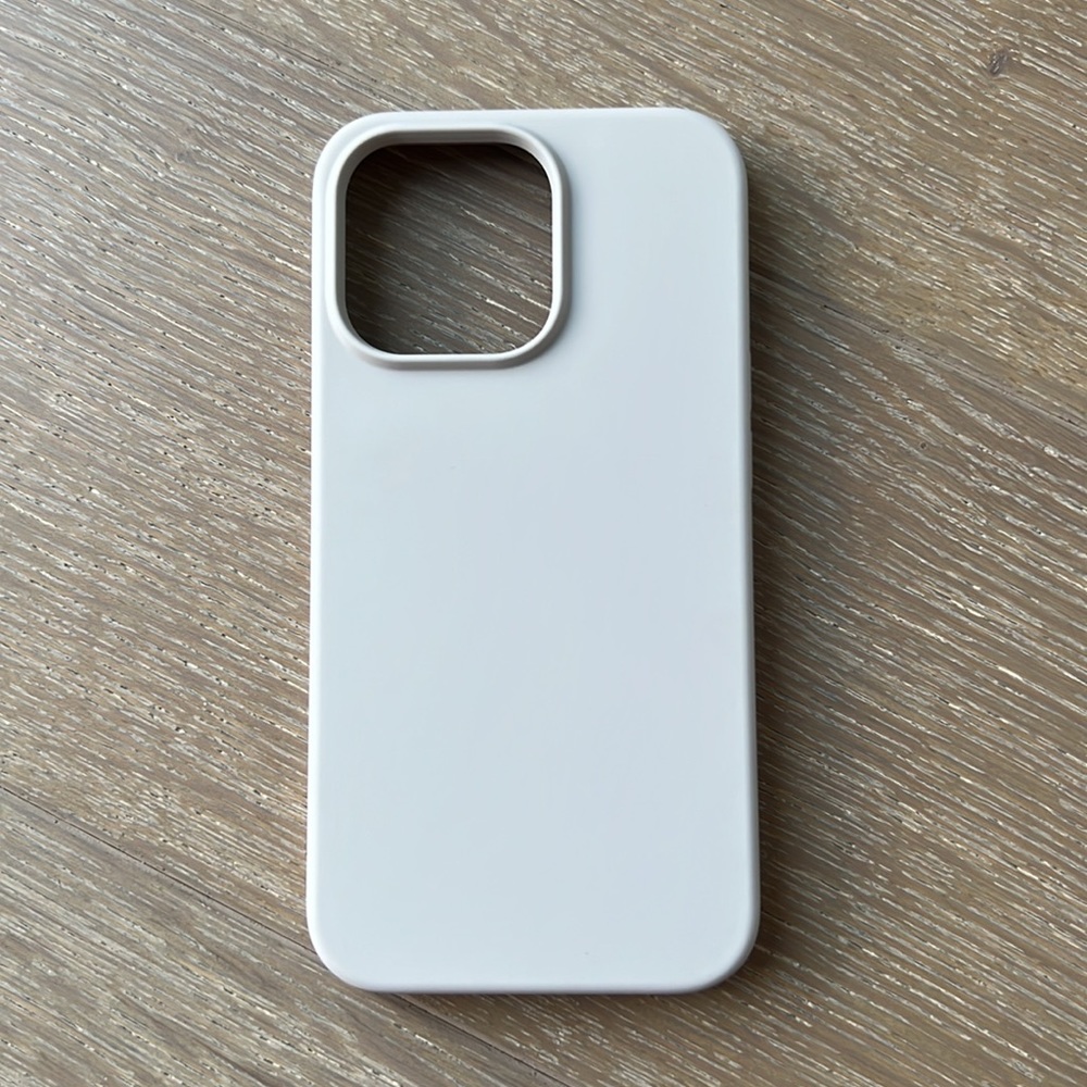 BRAND NEW IPHONE 13 PRO SILICONE CASE, Gray/Stone
